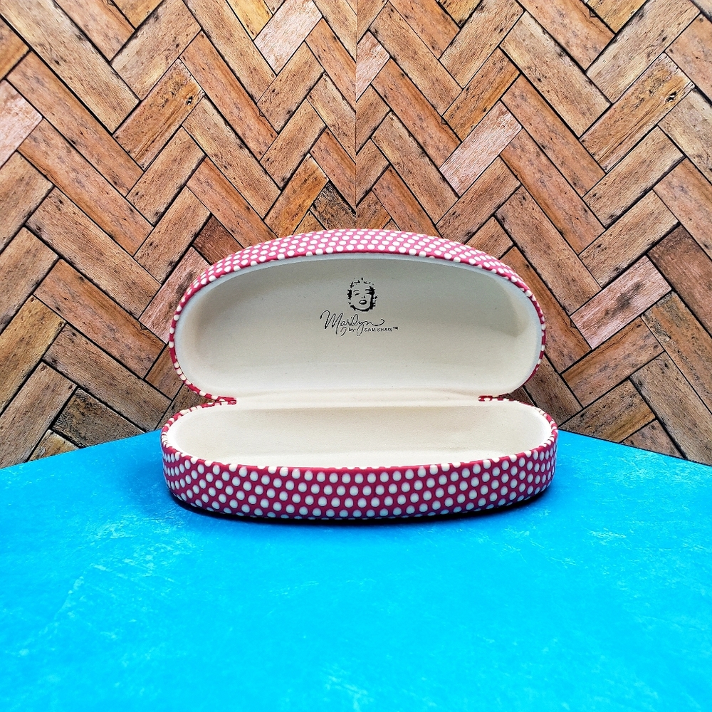 HTF "Marilyn" by Sam Shaw - Polka Dot Clamshell